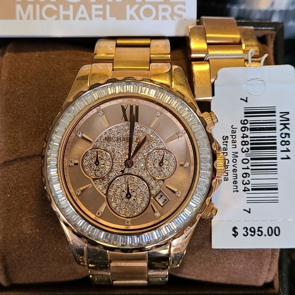 NWT MICHAEL KORS WATCH - MADISON MK5811 W/ CRYSTAL - Picture 4 of 16